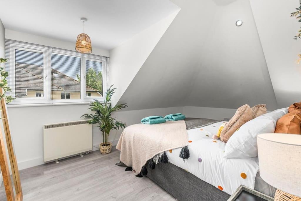Comfortable Retreat Near City Centre- 1 Bed, 3 Guests Southampton Exterior foto