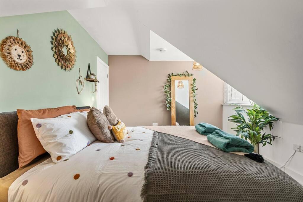 Comfortable Retreat Near City Centre- 1 Bed, 3 Guests Southampton Exterior foto